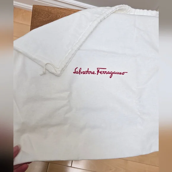 Ferragamo Handbag - Picture 17 of 17